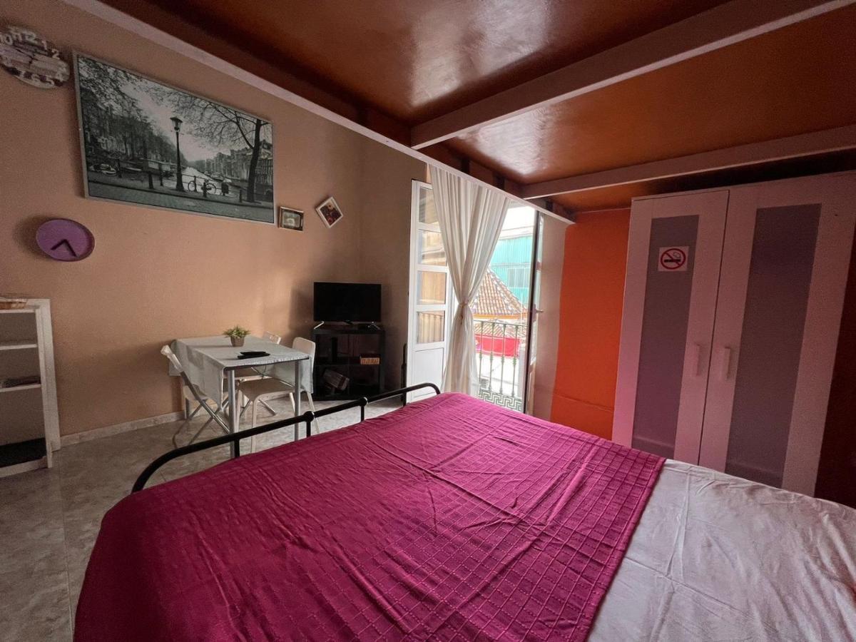 La Maestranza Apartment Rooms Σεβίλλη Δωμάτιο φωτογραφία